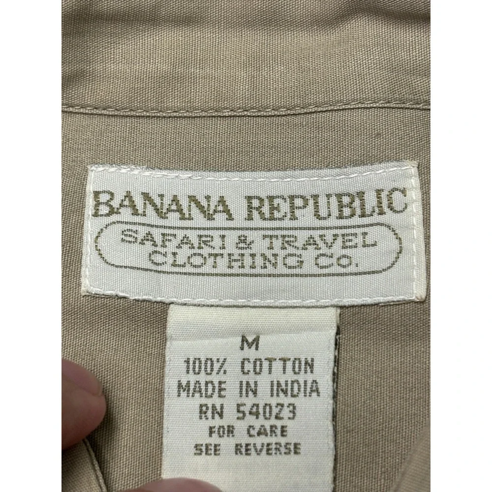 VTG 90s Banana Republic Safari Travel Shirt Mens Medium Khaki Cotton SS